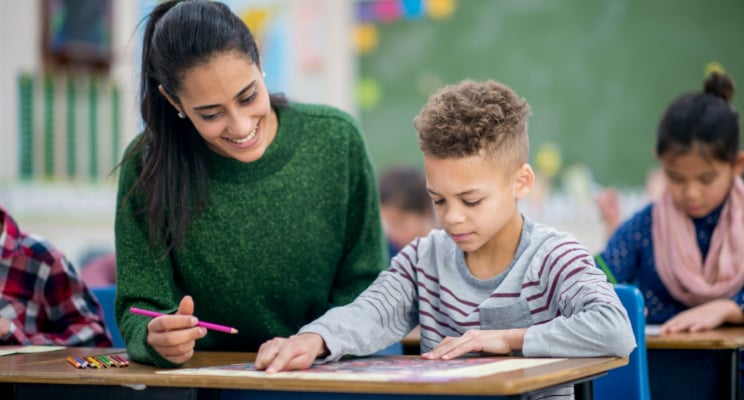 Esto es lo que aprenderás si estudias Pedagogía en UNEA